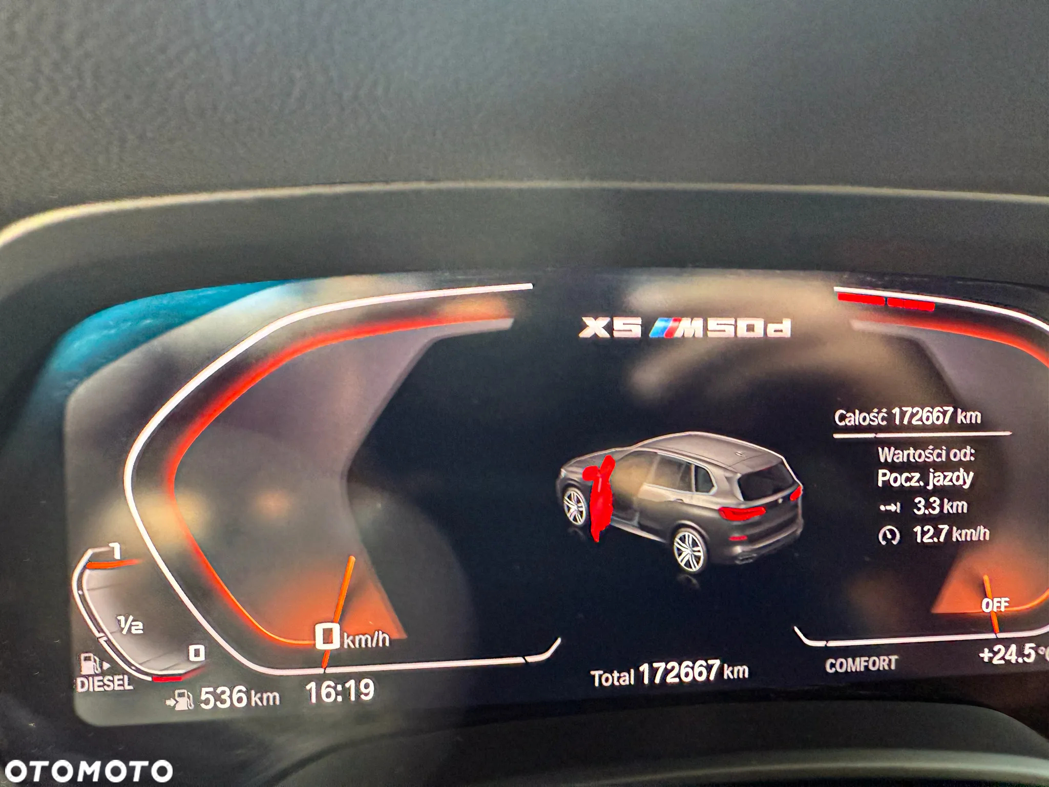 BMW X5 M M50d - 11