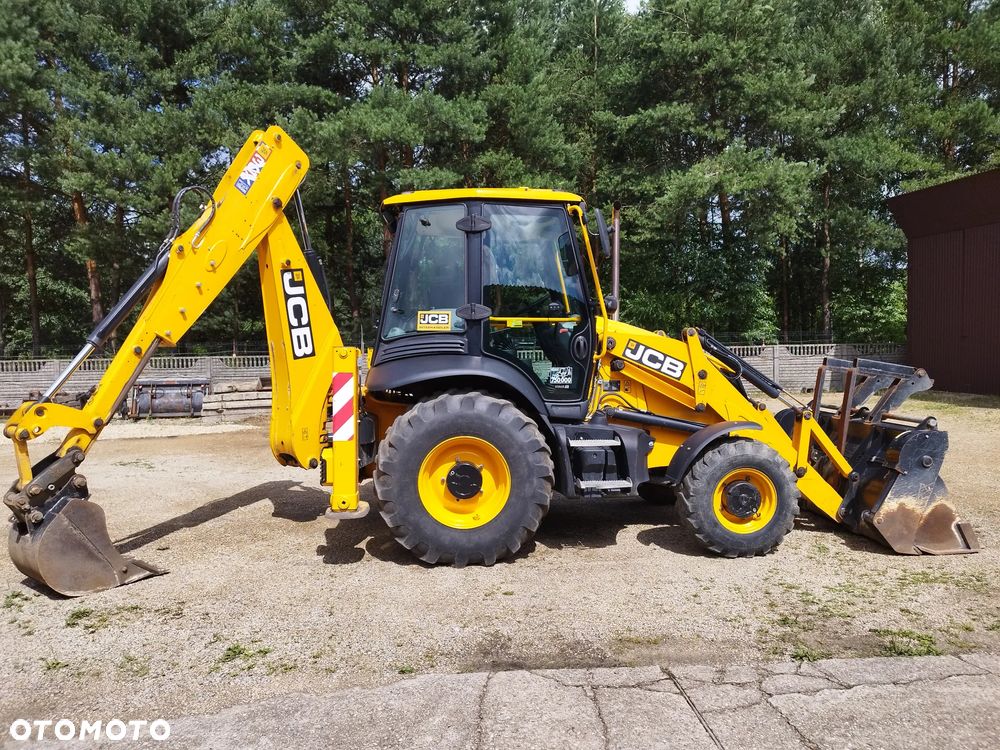 JCB 3CX , Caterpillar CAT 427F, JCB 3CX - 26