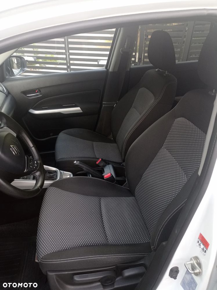 Suzuki Vitara 1.6 Comfort 2WD - 9