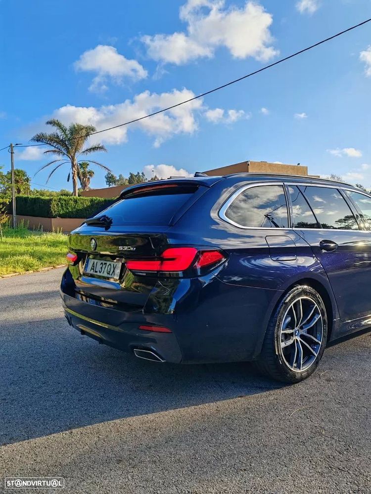 BMW 530 e Pack Desportivo M - 13