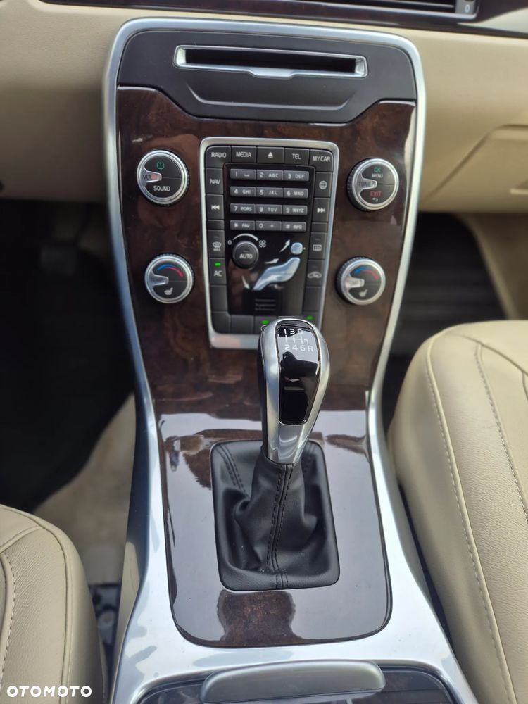 Volvo S80 D4 Drive-E Summum - 32