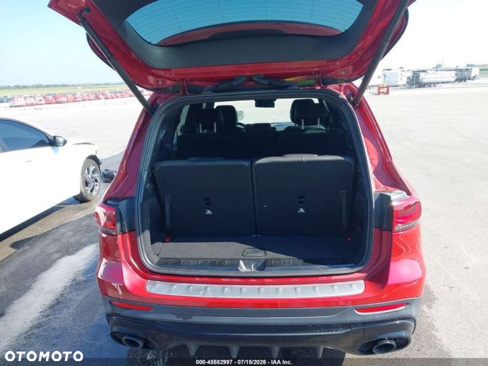Mercedes-Benz GLB - 5