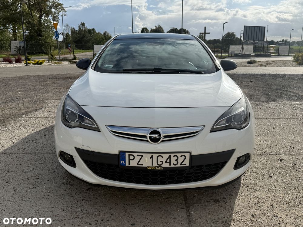 Opel Astra IV GTC 1.7 CDTI Sport S&S - 2
