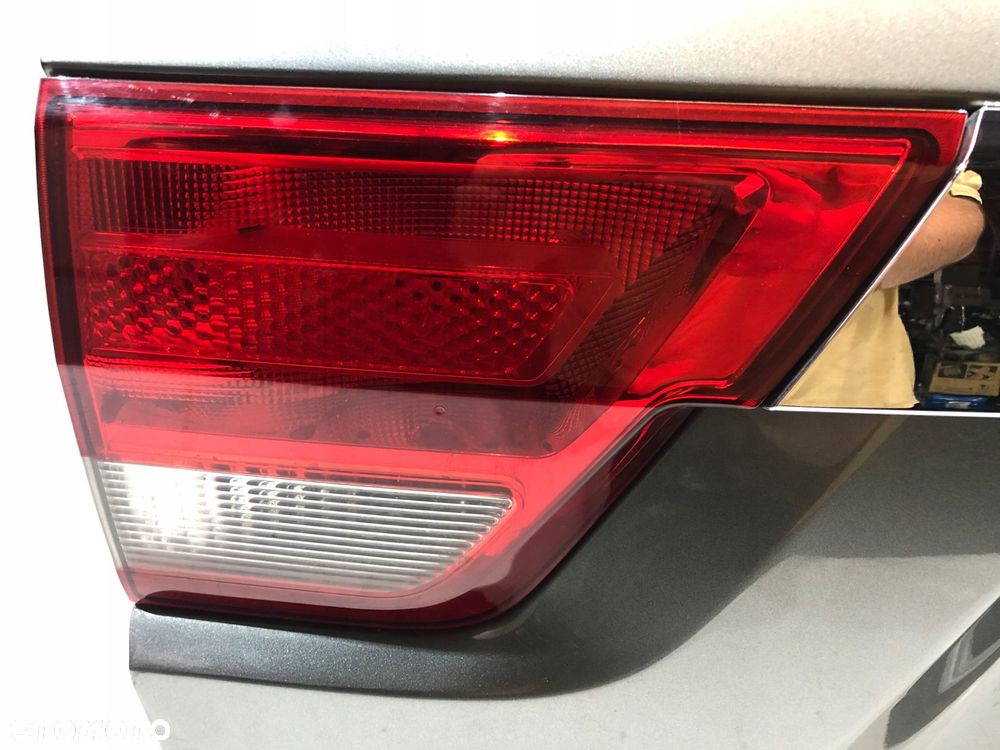 grand cherokee wk2 klapa tył pokrywa bagażnika - 7