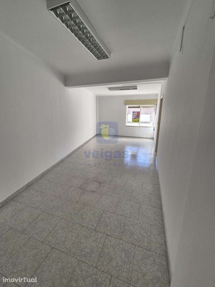 Escritório - Centro de Santarém - Grande imagem: 5/18