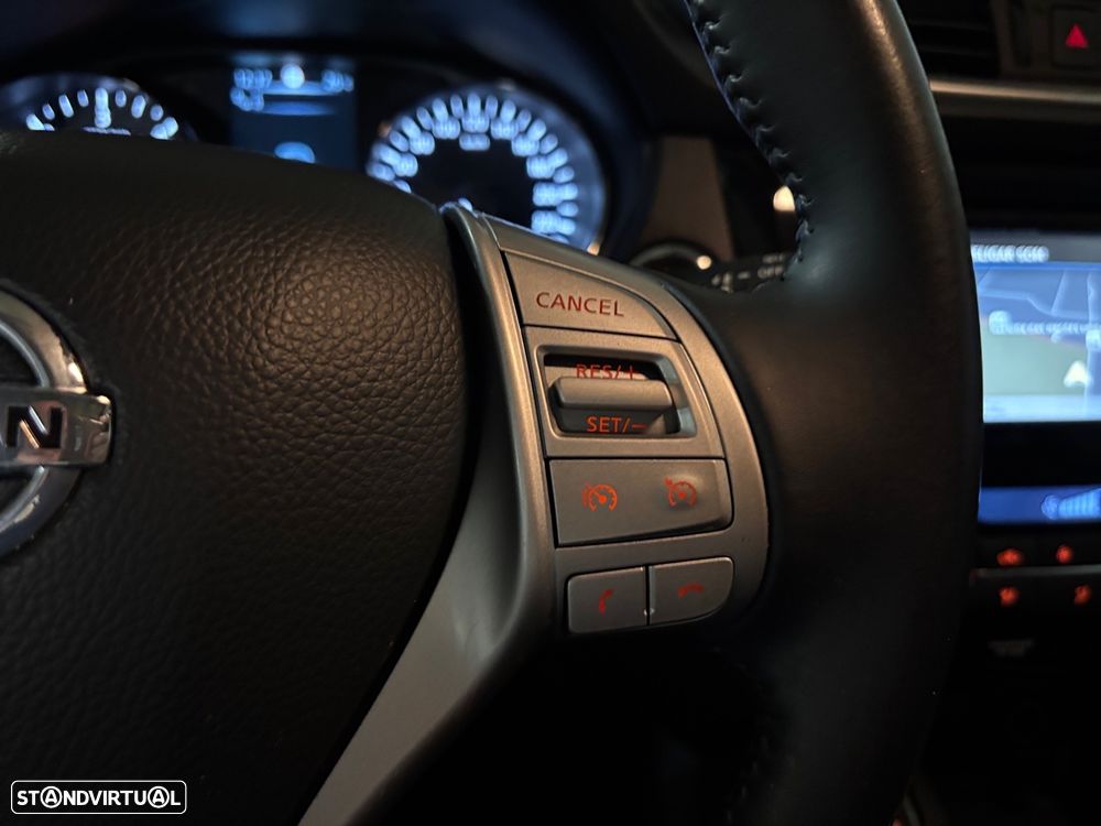 Nissan Qashqai 1.5 dCi Tekna Premium - 13