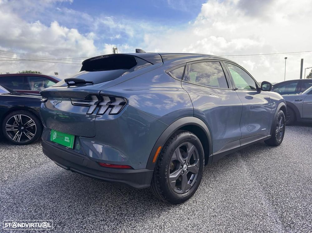 Ford Mustang Mach-E Alargada AWD - 17