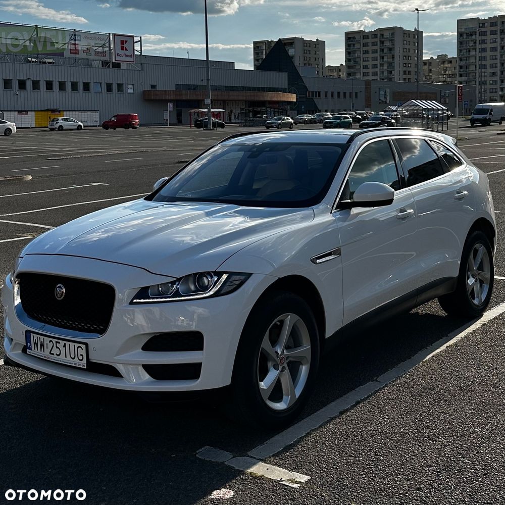 Jaguar F-Pace 25t AWD Prestige - 1