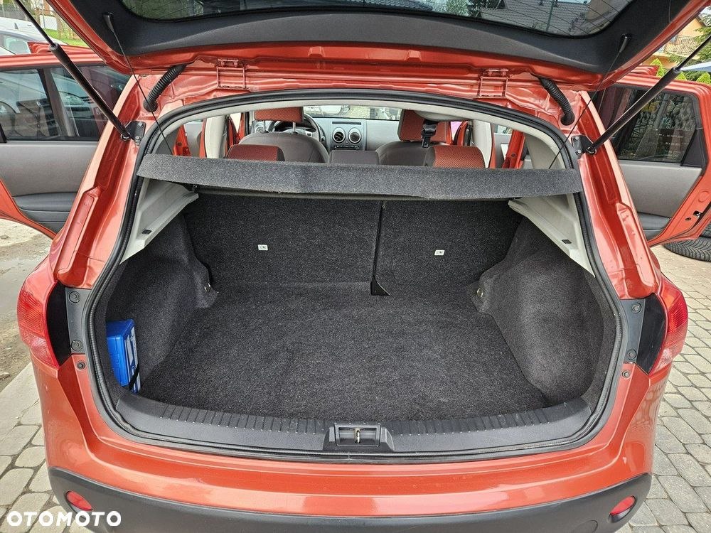 Nissan Qashqai - 18