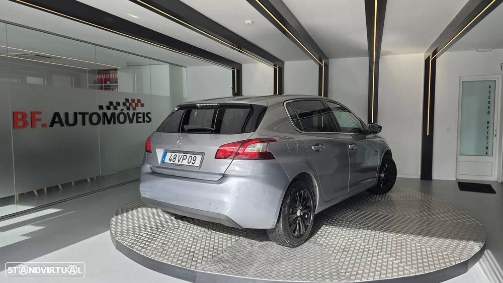 Peugeot 308 1.6 BlueHDi Allure - 19