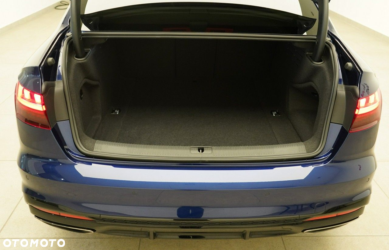 Audi A4 - 11
