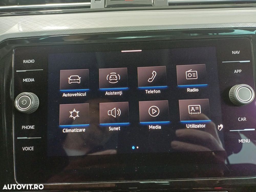 Volkswagen Passat Variant 2.0 TDI DSG Comfortline - 16