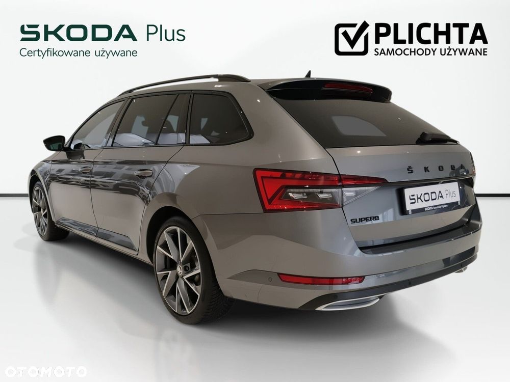 Skoda Superb 2.0 TDI SCR Sportline DSG - 9