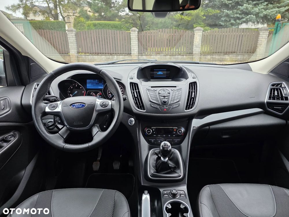 Ford Kuga 2.0 TDCi 4x4 Titanium - 5