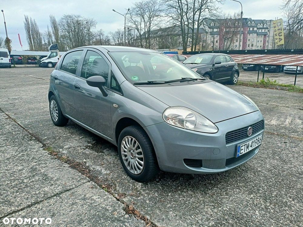Fiat Grande Punto - 21
