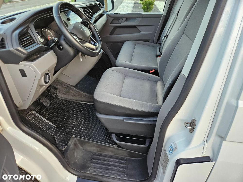 Volkswagen TRANSPORTER T6 - 29