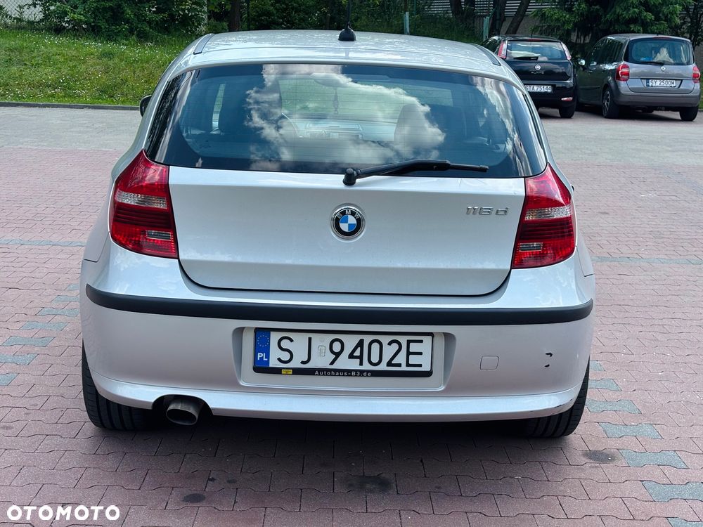BMW Seria 1 118d - 4
