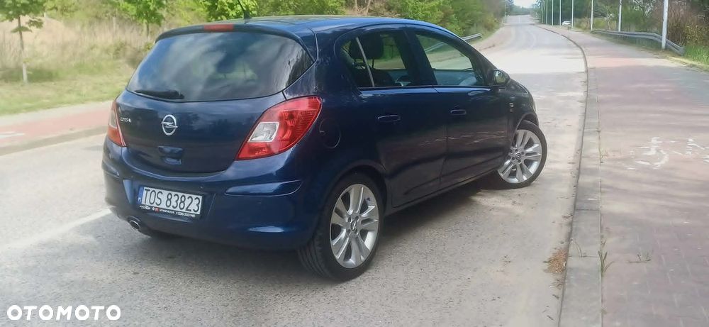 Opel Corsa 1.4 16V Innovation - 3