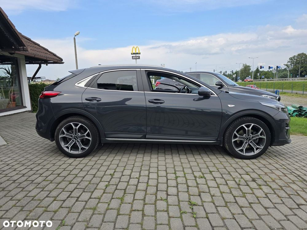 Kia XCeed - 6