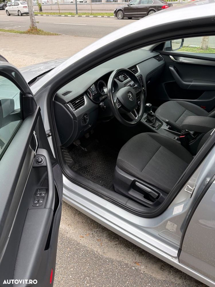 Skoda Octavia 1.6 TDI Style - 7