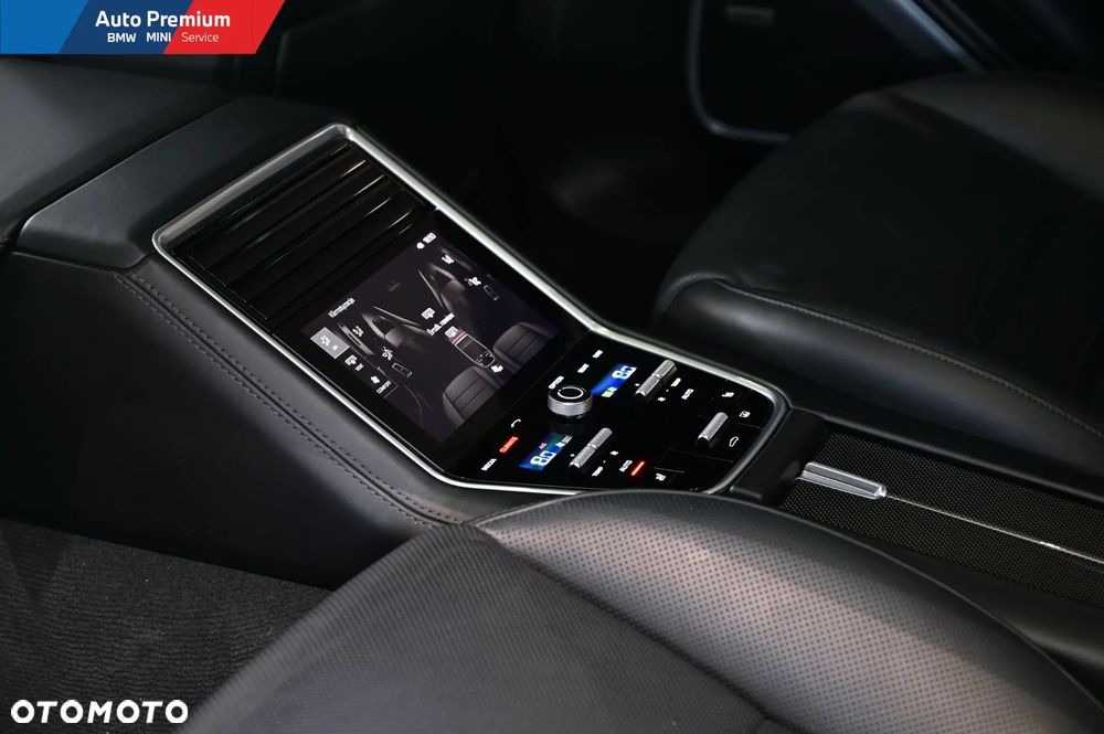 Porsche Panamera Turbo - 15