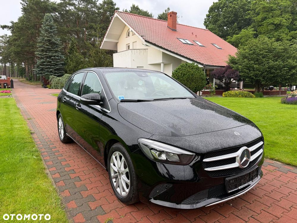 Mercedes-Benz Klasa B 180 d Style 7G-DCT - 2