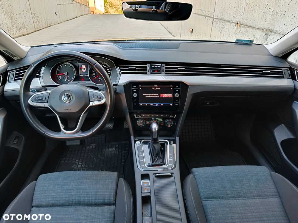 Volkswagen Passat 1.5 TSI EVO Business DSG - 4