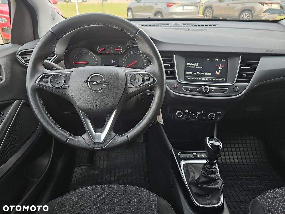 Opel Crossland X 1.2 T Enjoy S&S - 11