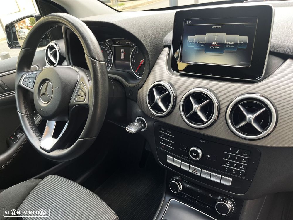 Mercedes-Benz B 180 CDi Style - 21