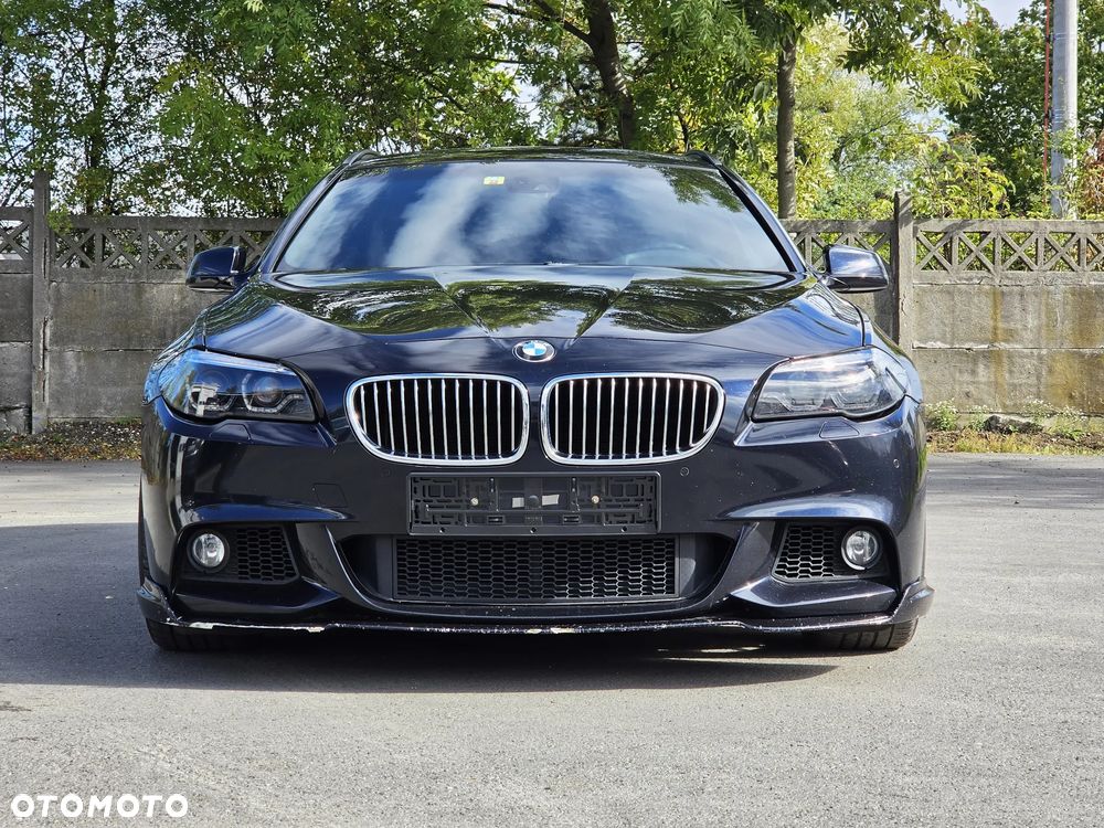 BMW Seria 5 2011 photo 2