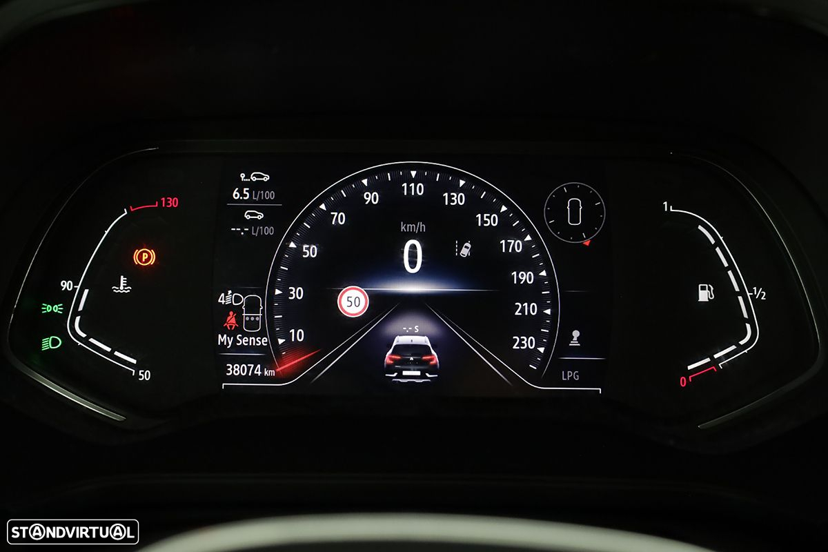 Renault Captur 1.0 TCe Techno Bi-Fuel - 16