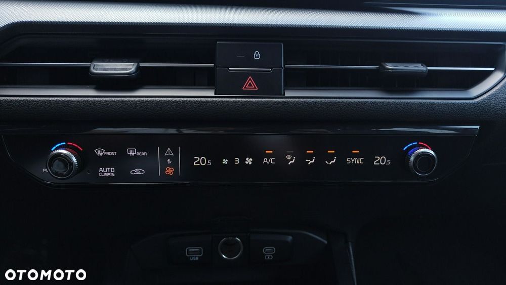 Kia XCeed - 21
