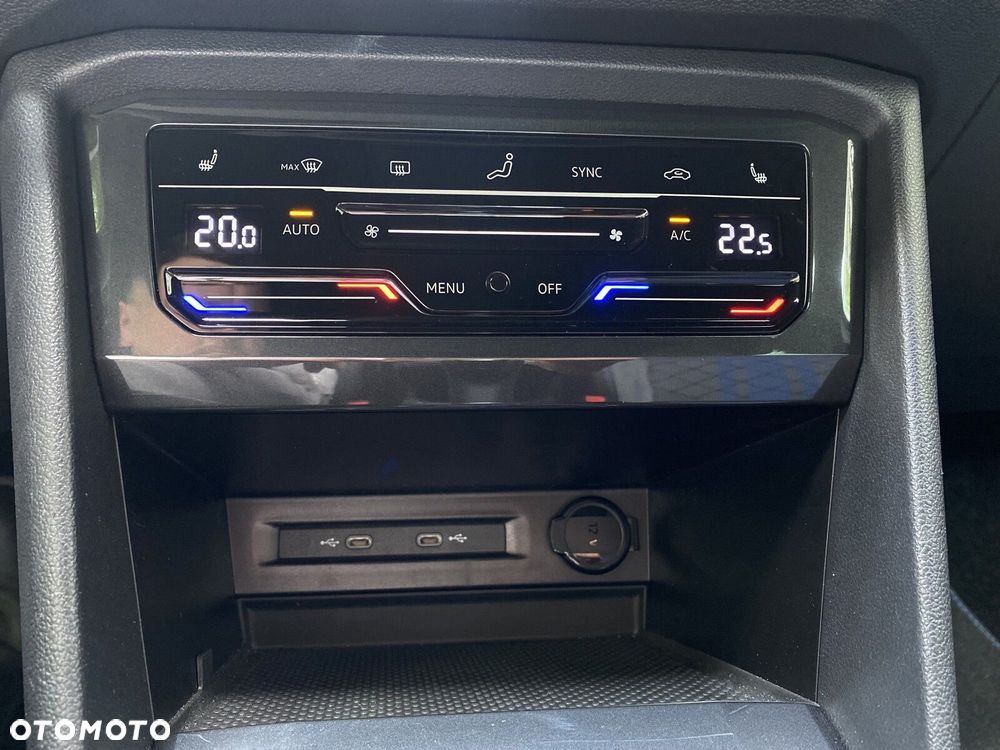 Volkswagen Tiguan - 18