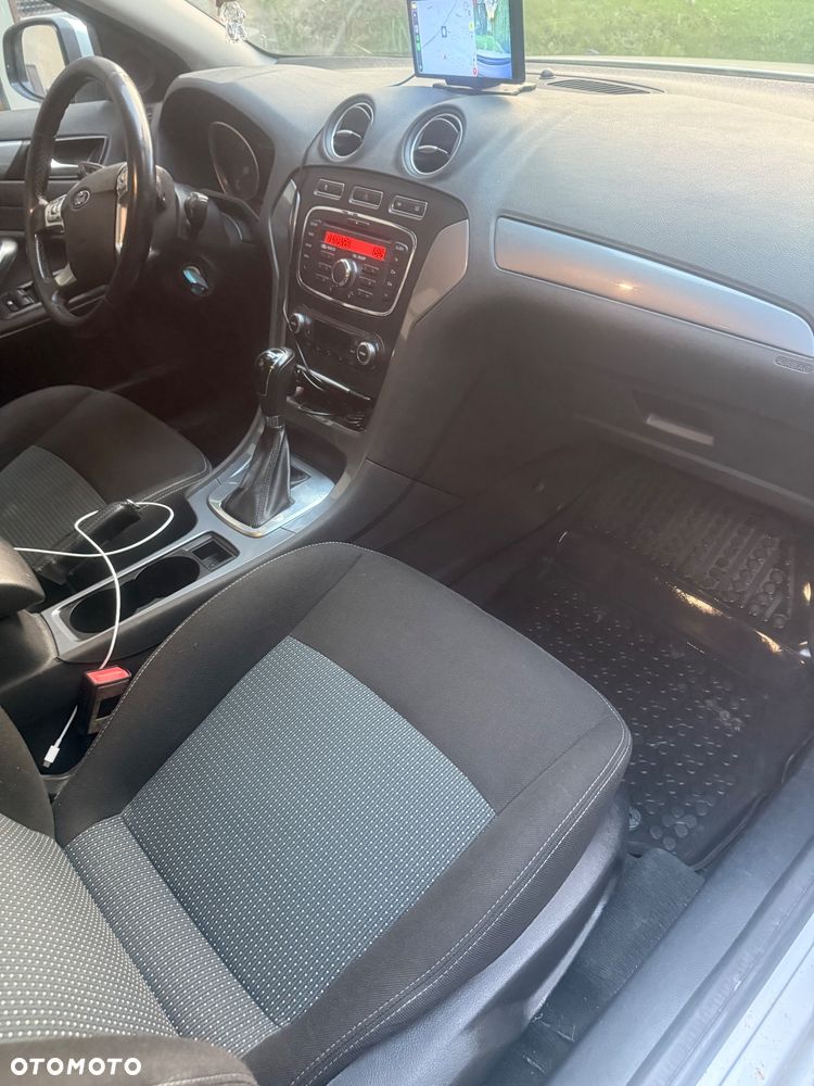 Ford Mondeo 2.0 T Trend MPS6 - 15