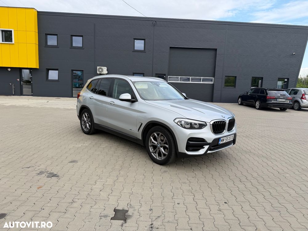 BMW X3 xDrive20d AT xLine - 3