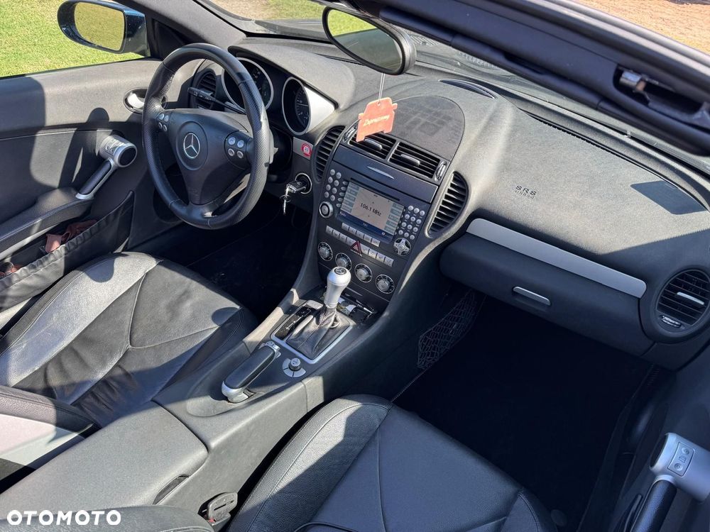Mercedes-Benz SLK 300 7G-TRONIC - 9