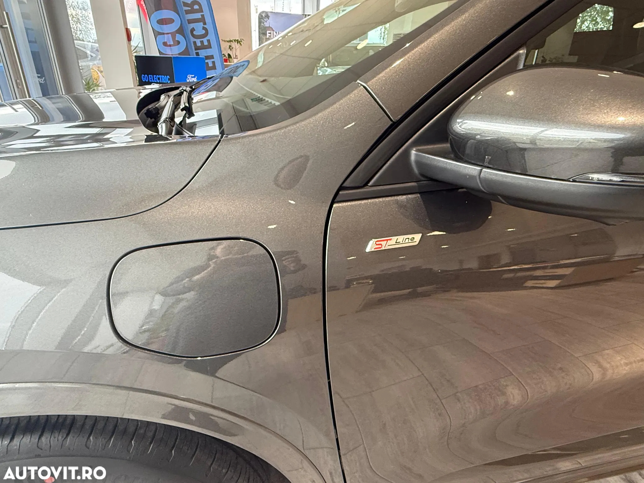Ford Kuga 2.5 Duratec FWD PHEV ST-Line X - 9