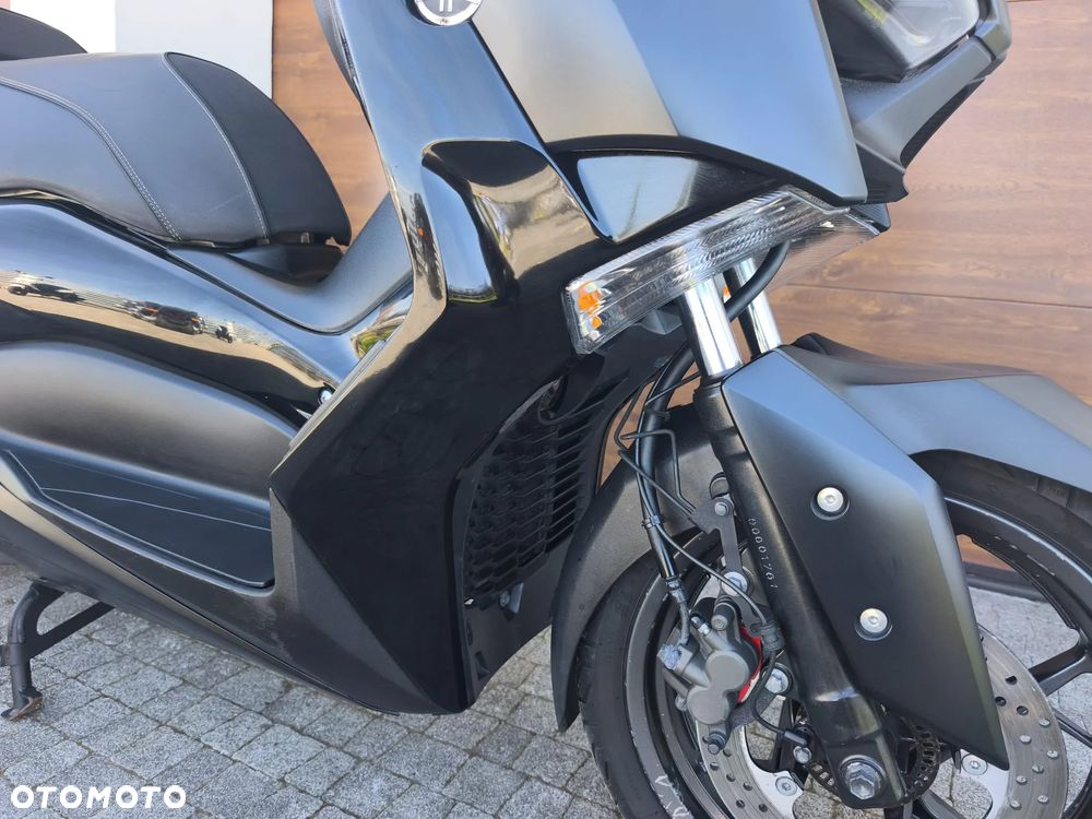 Yamaha X-max - 28