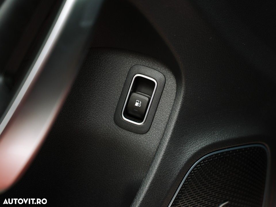 Mercedes-Benz A 250 - 29