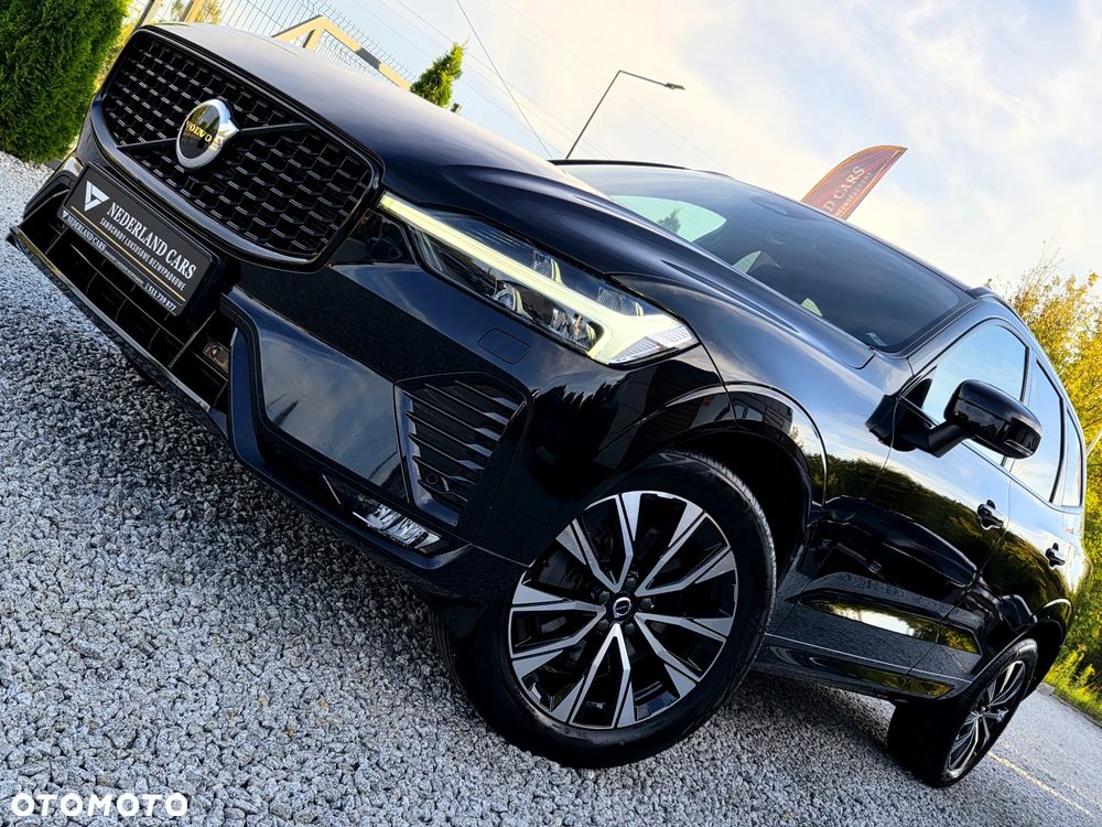Volvo XC 60 B4 D Plus Dark - 3