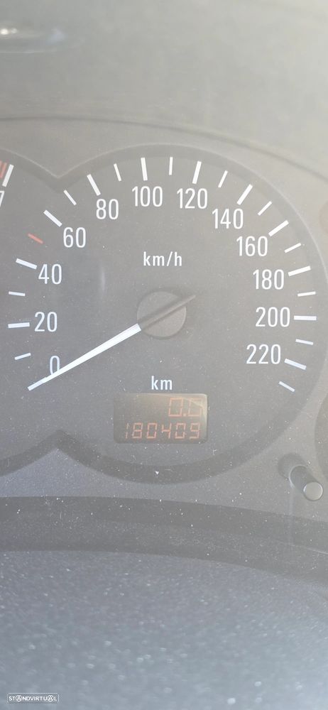 Opel Corsa 1.2 16V SRi - 10