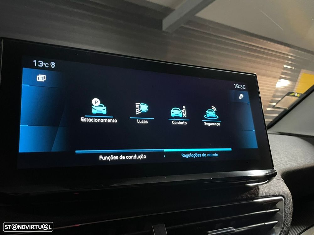 Peugeot 5008 1.2 PureTech Allure Pack - 30