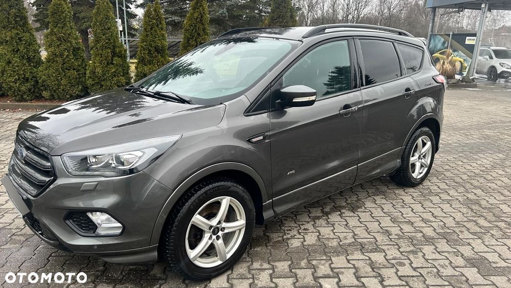Ford Kuga 1.5 EcoBoost 4WD Titanium - 1