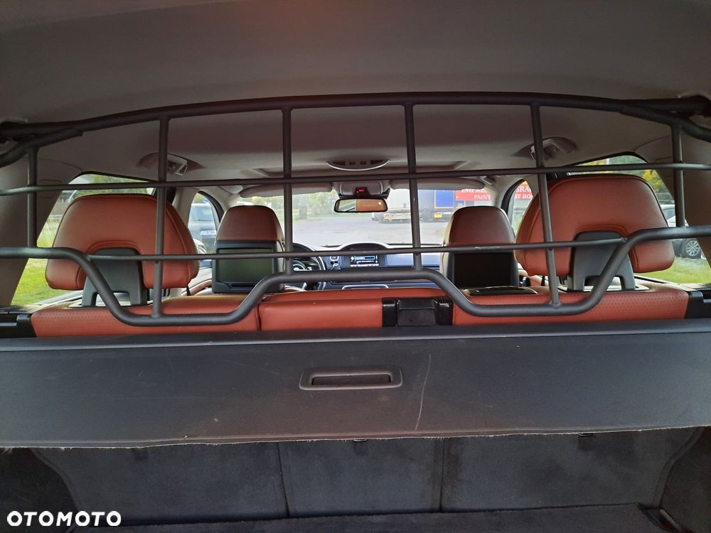 Volvo XC 70 D5 AWD Geartronic Summum - 24