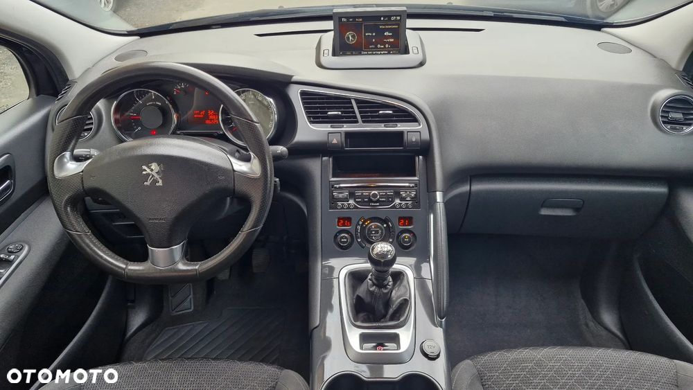 Peugeot 3008 - 14