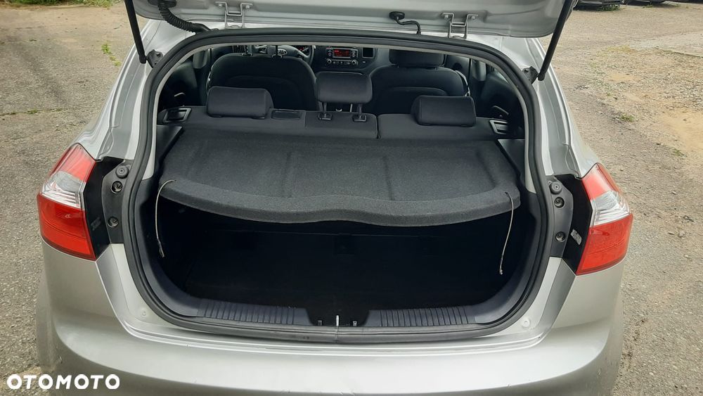 Kia Rio 1.2 Attract - 9