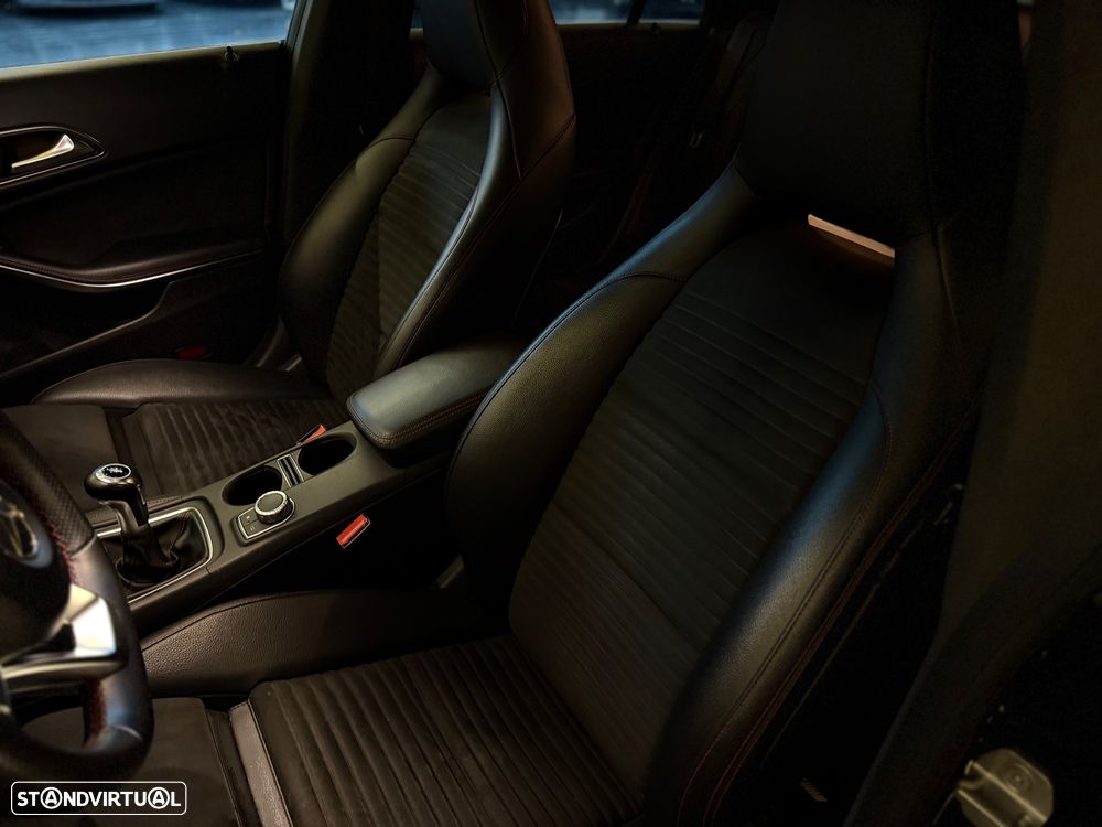 Mercedes-Benz CLA 180 d Shooting Brake AMG Line - 15