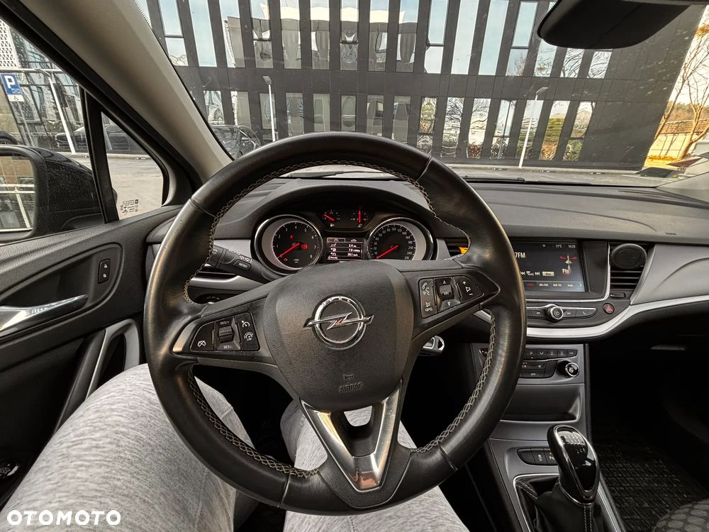 Opel Astra 1.4 T Enjoy - 7