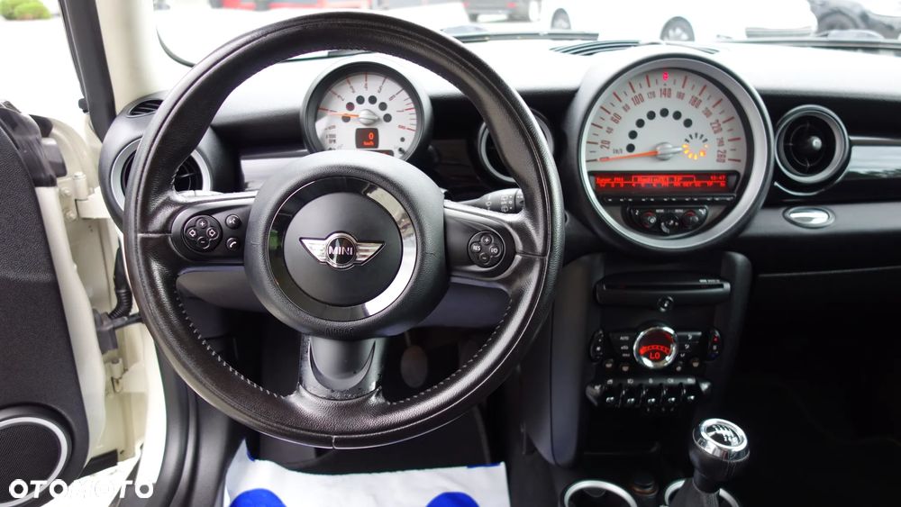 MINI Clubman Cooper Hyde Park - 18