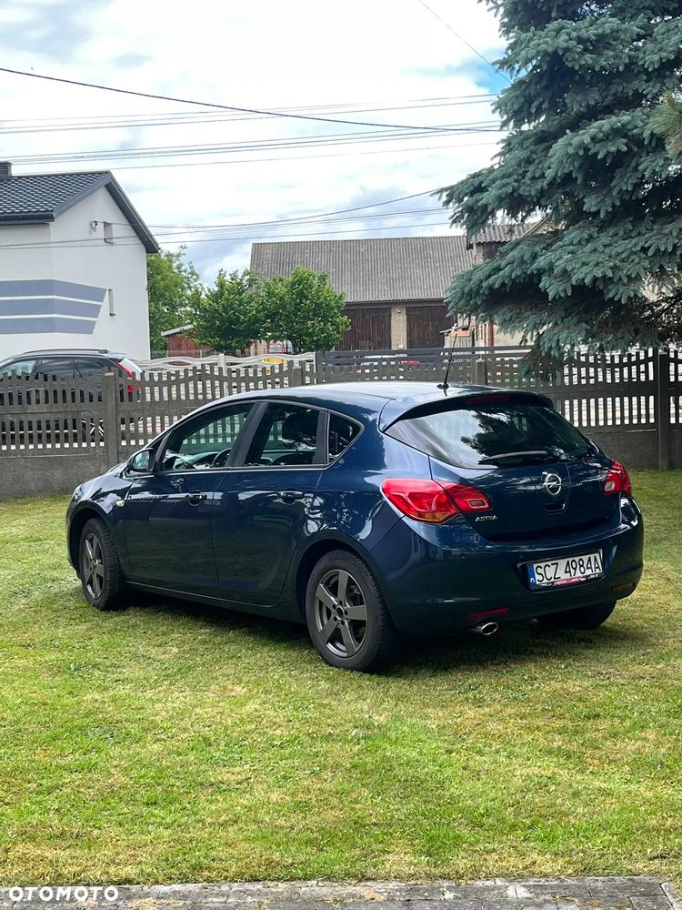 Opel Astra - 15
